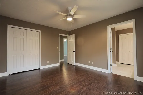 $270,000 | 1329 Valley View Road, New Albany, IN 47150