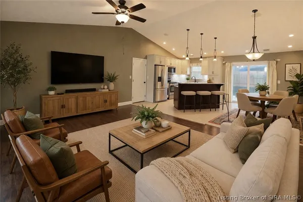 $270,000 | 1329 Valley View Road, New Albany, IN 47150