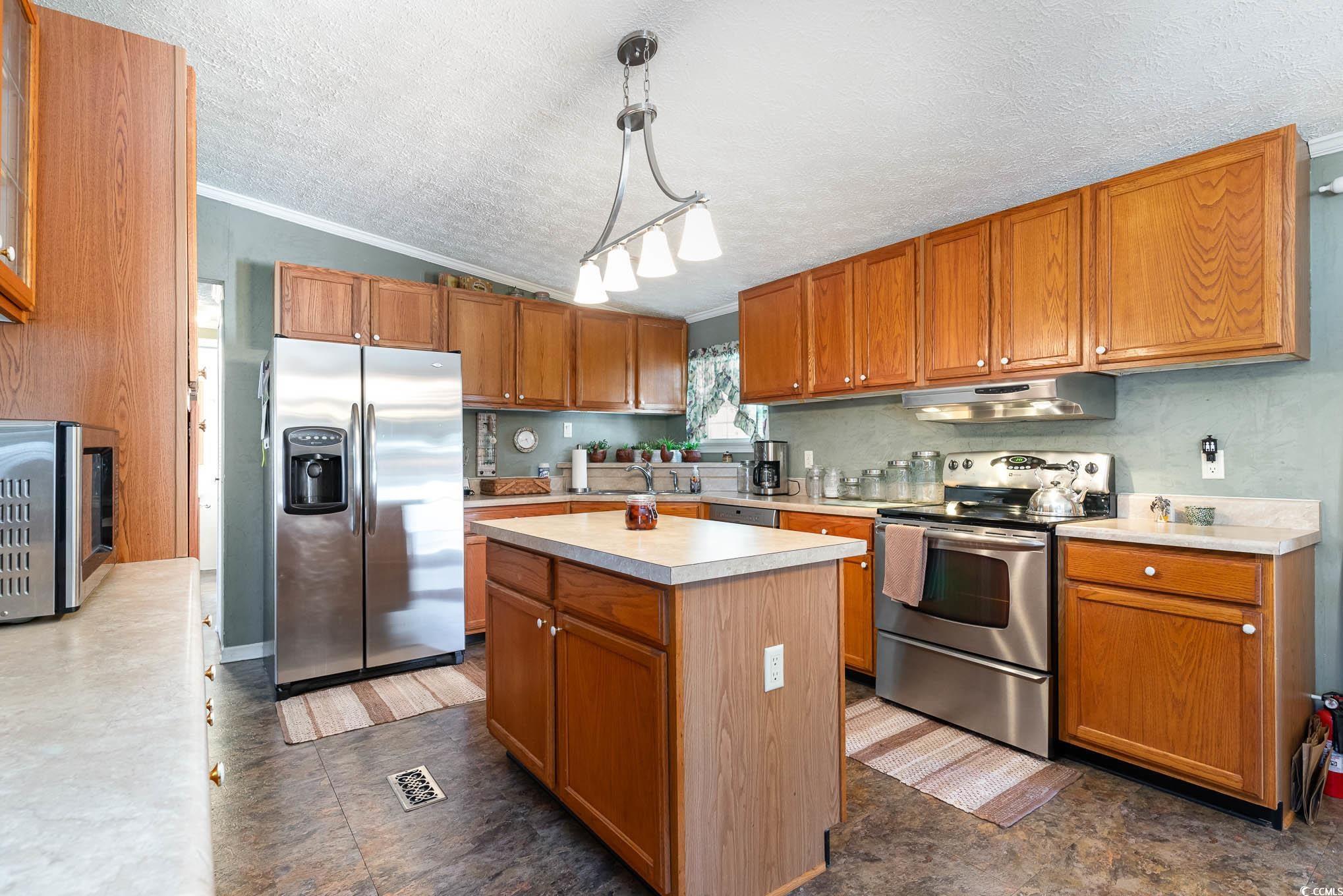 406 Upland Avenue Murrells Inlet, SC 29576 - Photo 29 of 38 Gallery Image 29