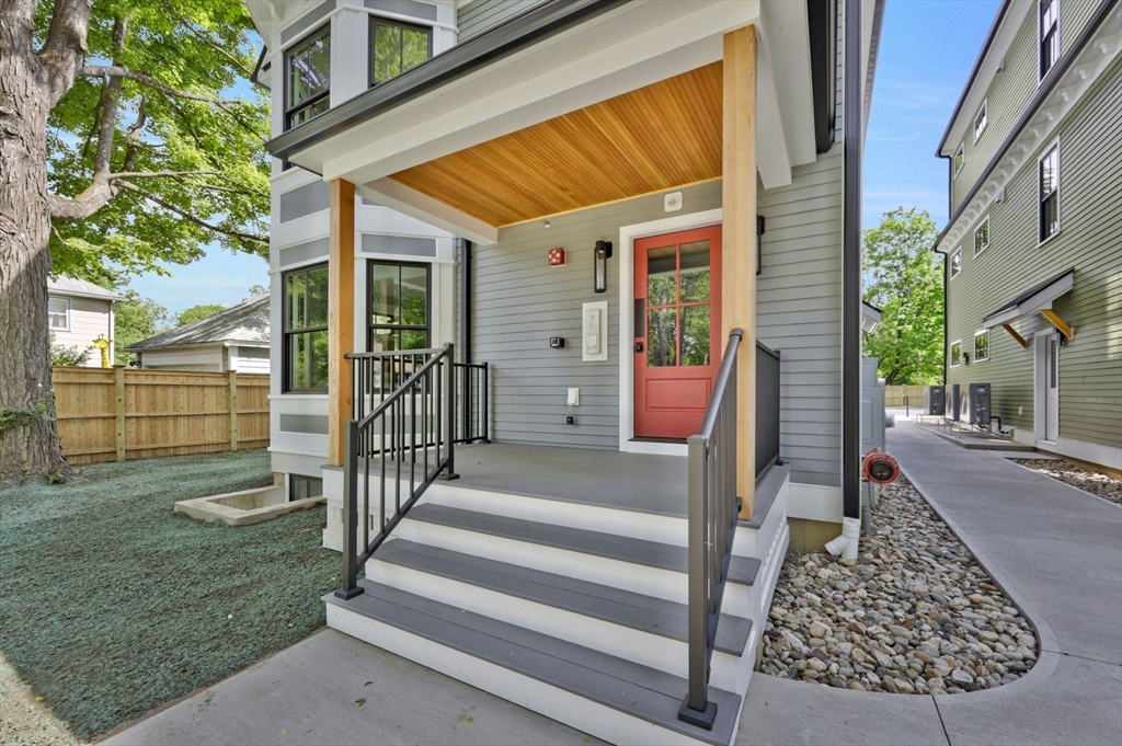 14 Garfield Street, Unit A3 Northampton, MA 01062 - Photo 6 of 42