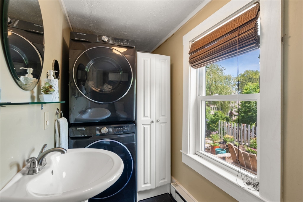 4 Walcott Street Maynard, MA 01754 - Photo 18 of 29 Gallery Image 18