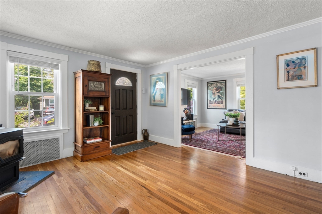 4 Walcott Street Maynard, MA 01754 - Photo 8 of 29 Gallery Image 8