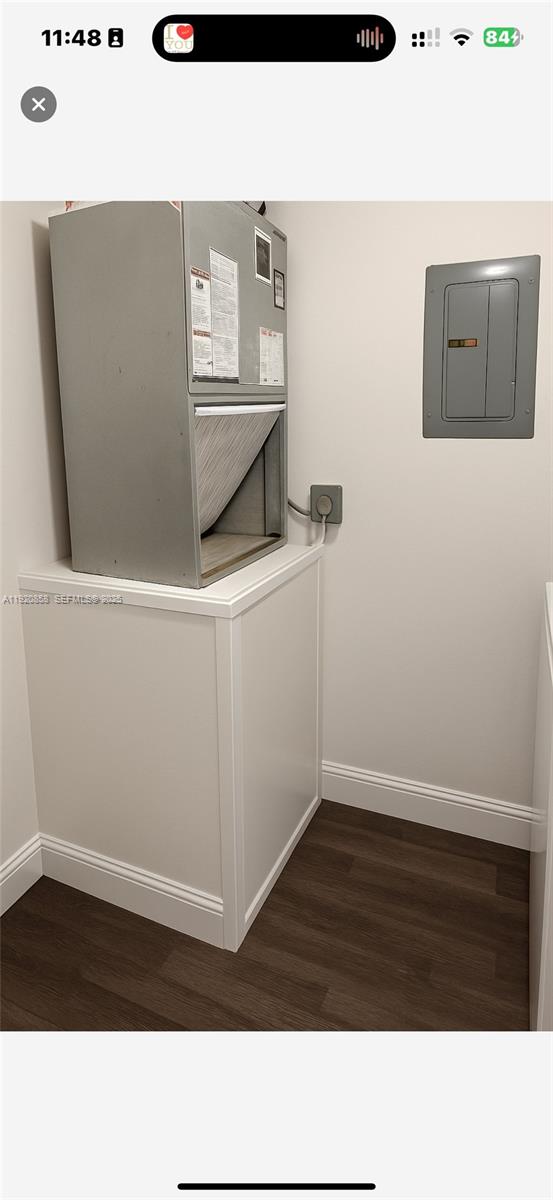 4717 Sable Pine Circle, Unit A2 West Palm Beach, FL 33417 - Photo 6 of 15 a black and white photo of a cabinet