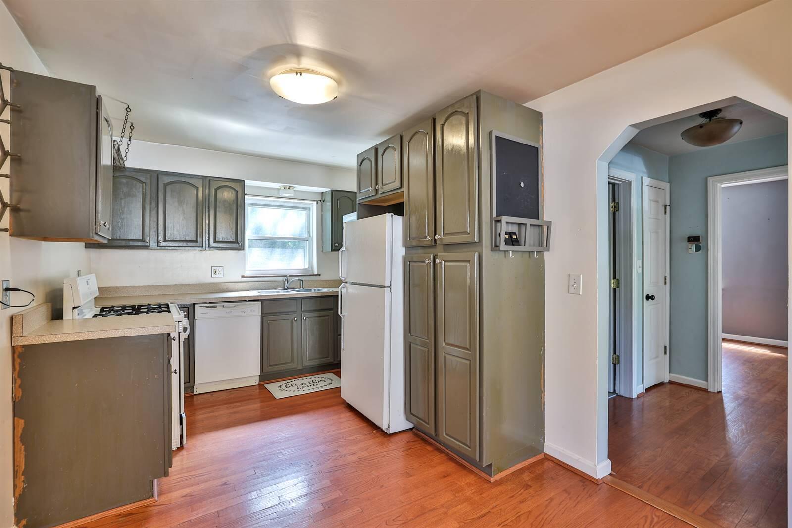 324 Riddle Place Newport, KY 41071 - Photo 9 of 21 Gallery Image 9
