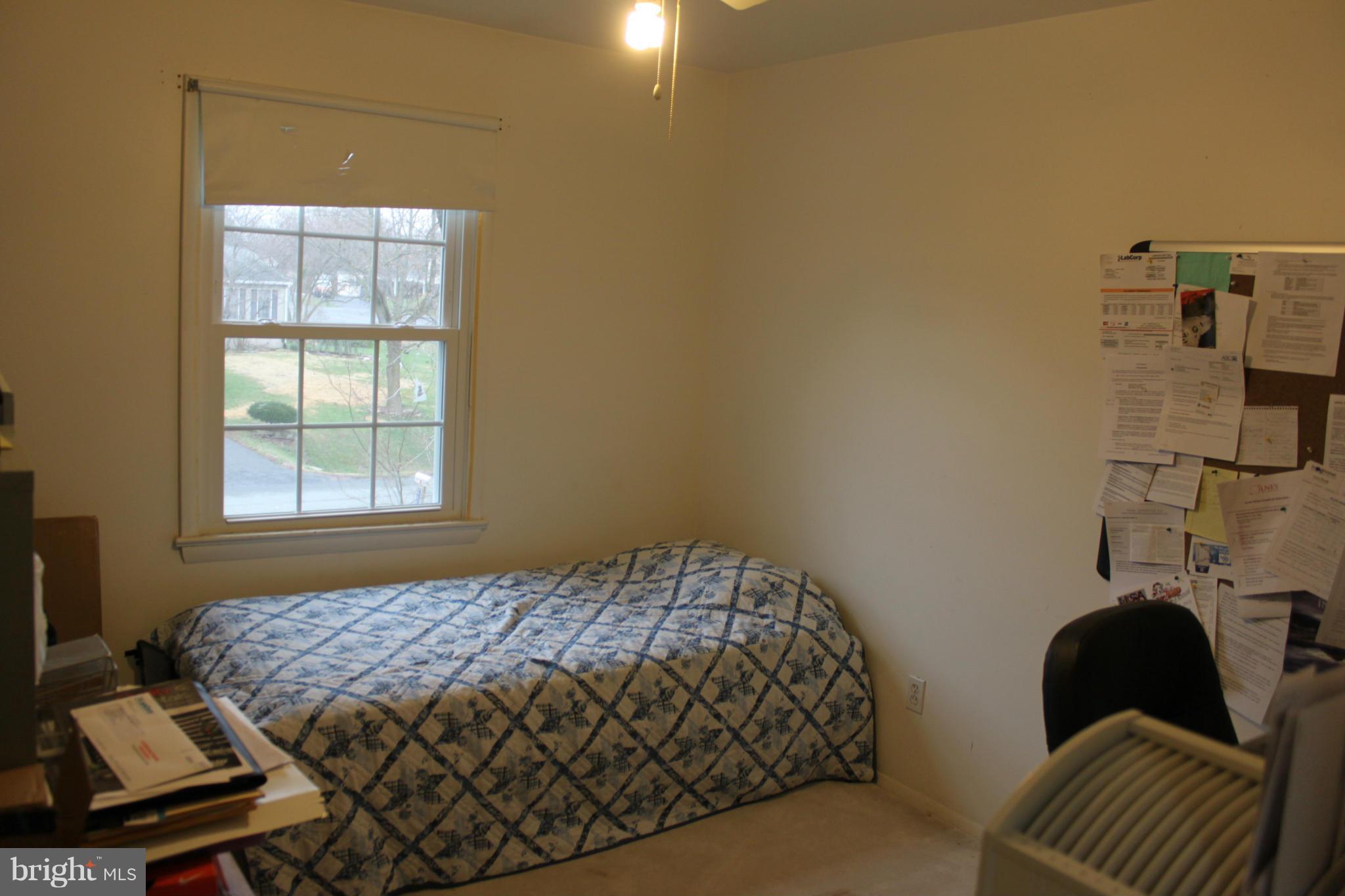 17116 Whites Road Poolesville, MD 20837 - Photo 14 of 19 Bedroom