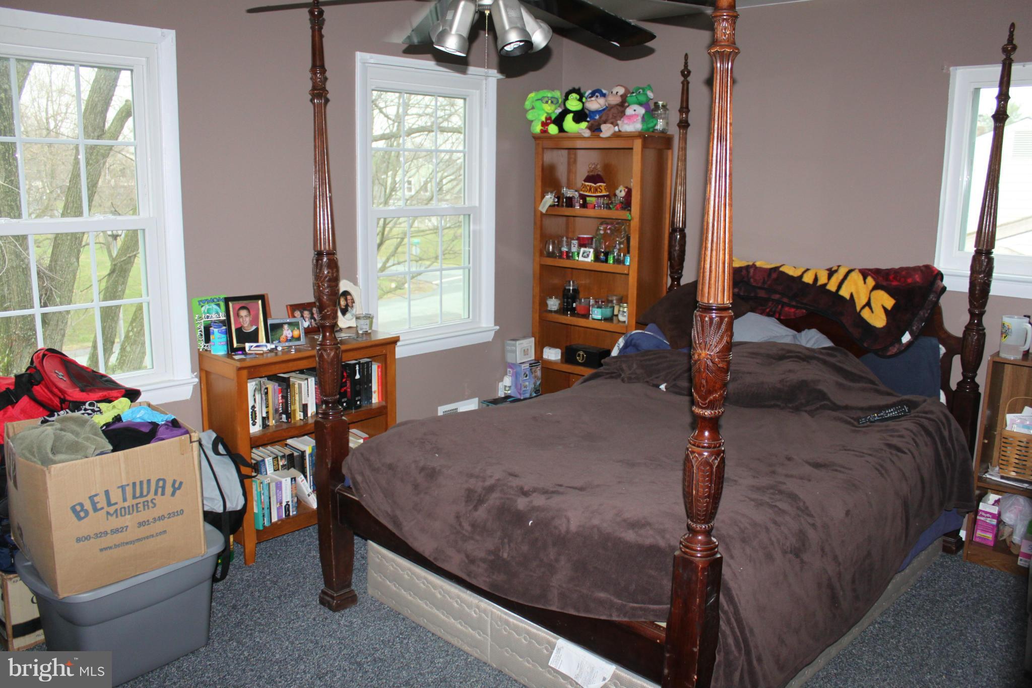 17116 Whites Road Poolesville, MD 20837 - Photo 15 of 19 Bedroom