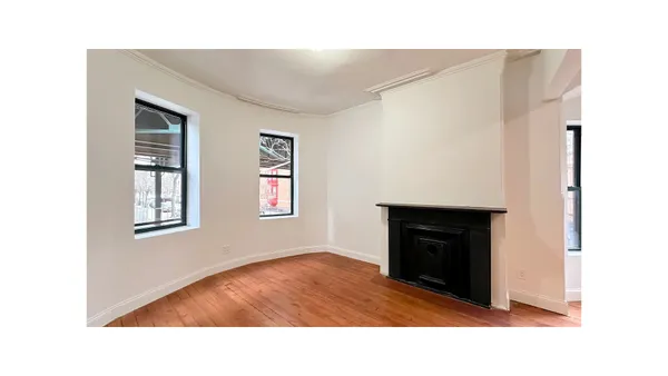 $6,750 | 44-78 23rd Street, Unit 1 | Long Island City