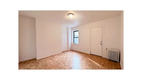 $6,750 | 44-78 23rd Street, Unit 1 | Long Island City