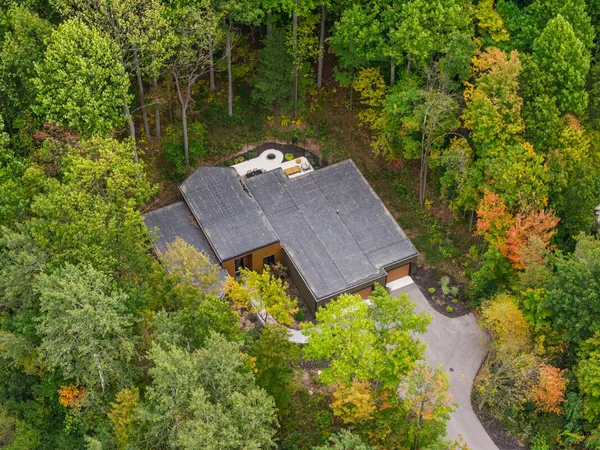 $1,060,000 | 3465 Palmer Drive, Saugatuck, MI 49453