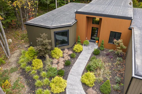 $1,060,000 | 3465 Palmer Drive, Saugatuck, MI 49453