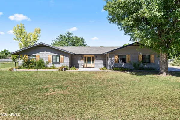 $1,100,000 | 632 South Pandora Drive, Gilbert, AZ 85296