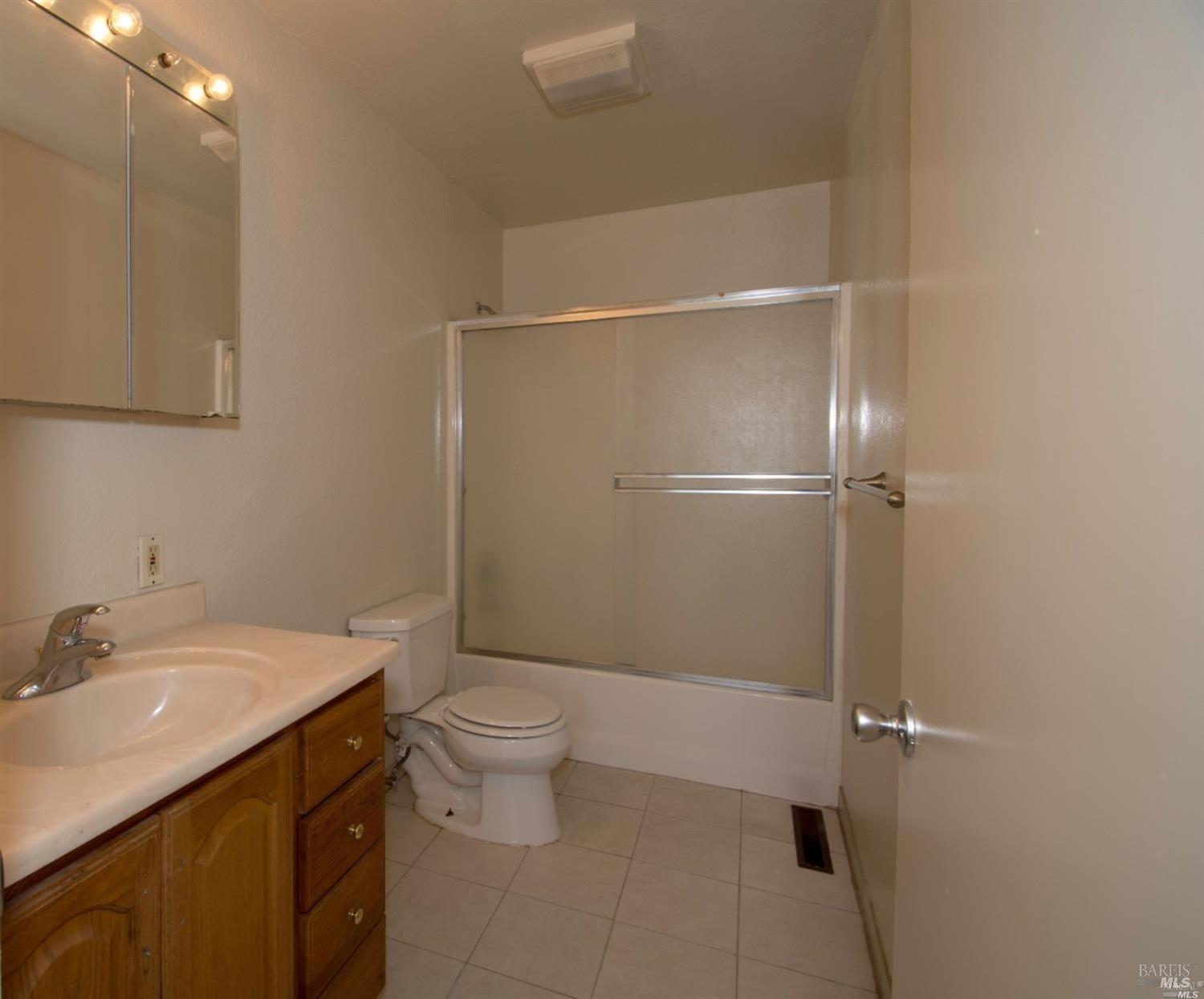 701 Corlano Avenue Santa Rosa, CA 95404 - Photo 12 of 22