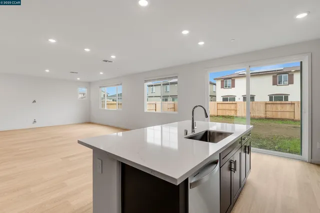 $813,000 | 618 Channel Circle, Oakley, CA 94561