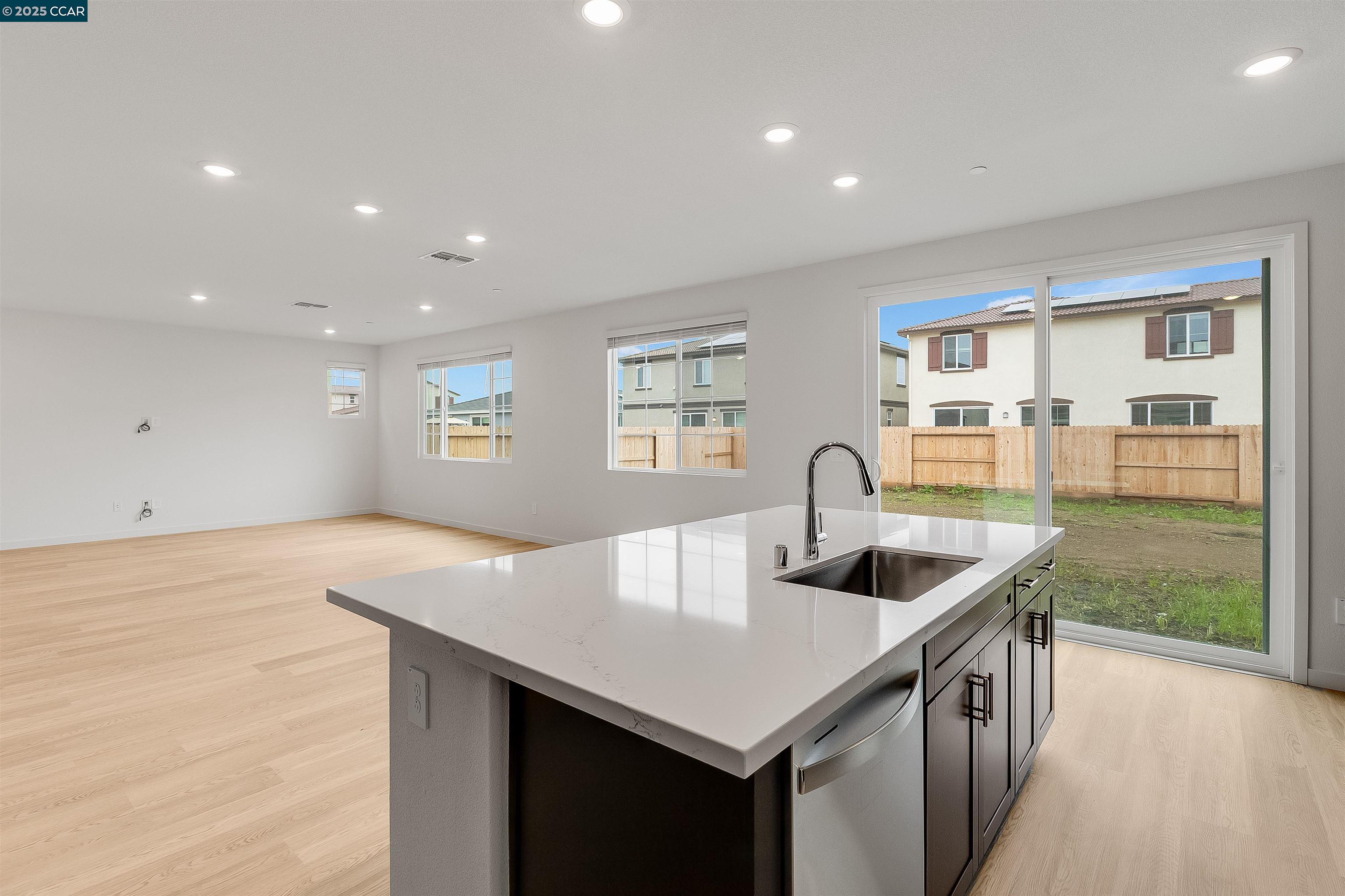 618 Channel Circle Oakley, CA 94561 - Photo 15 of 60