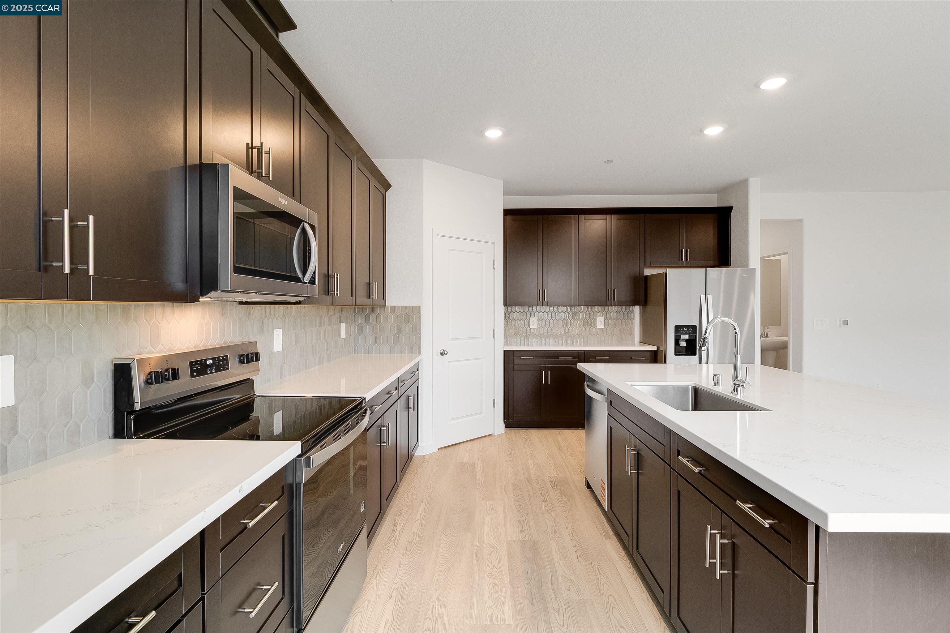 618 Channel Circle Oakley, CA 94561 - Photo 18 of 60