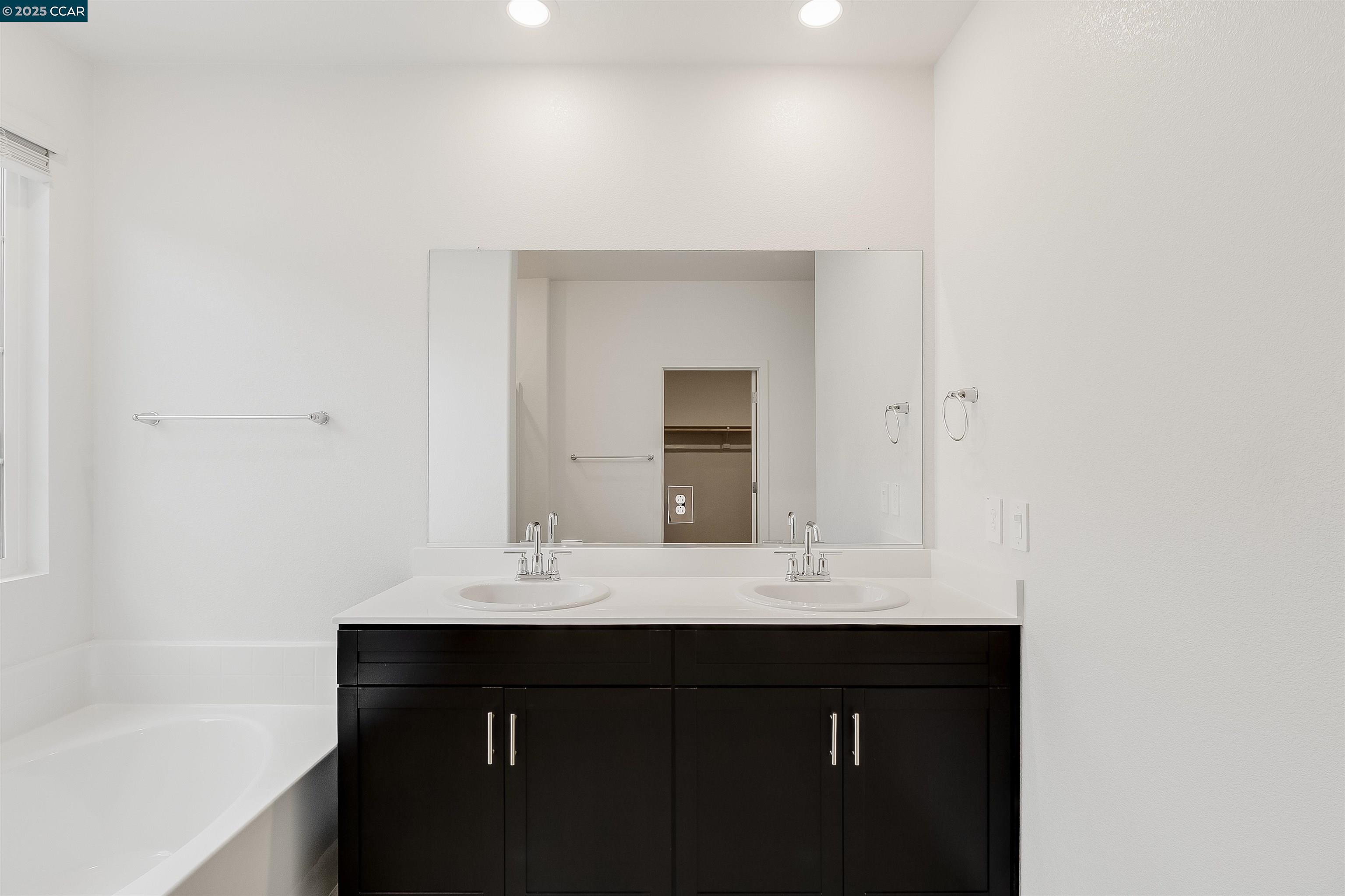 618 Channel Circle Oakley, CA 94561 - Photo 39 of 60