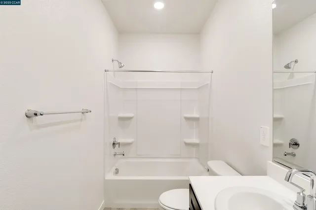 $813,000 | 618 Channel Circle, Oakley, CA 94561