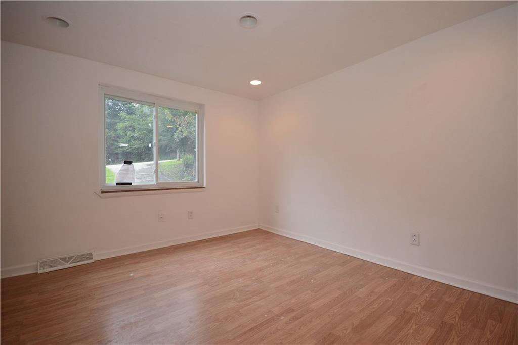 1106 Brinton Road Braddock Hills, PA 15221 - Photo 11 of 25 Gallery Image 11