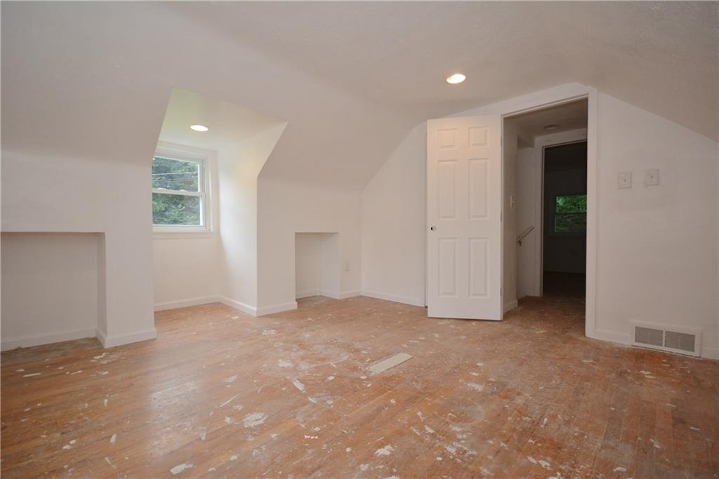 1106 Brinton Road Braddock Hills, PA 15221 - Photo 7 of 25 Gallery Image 7