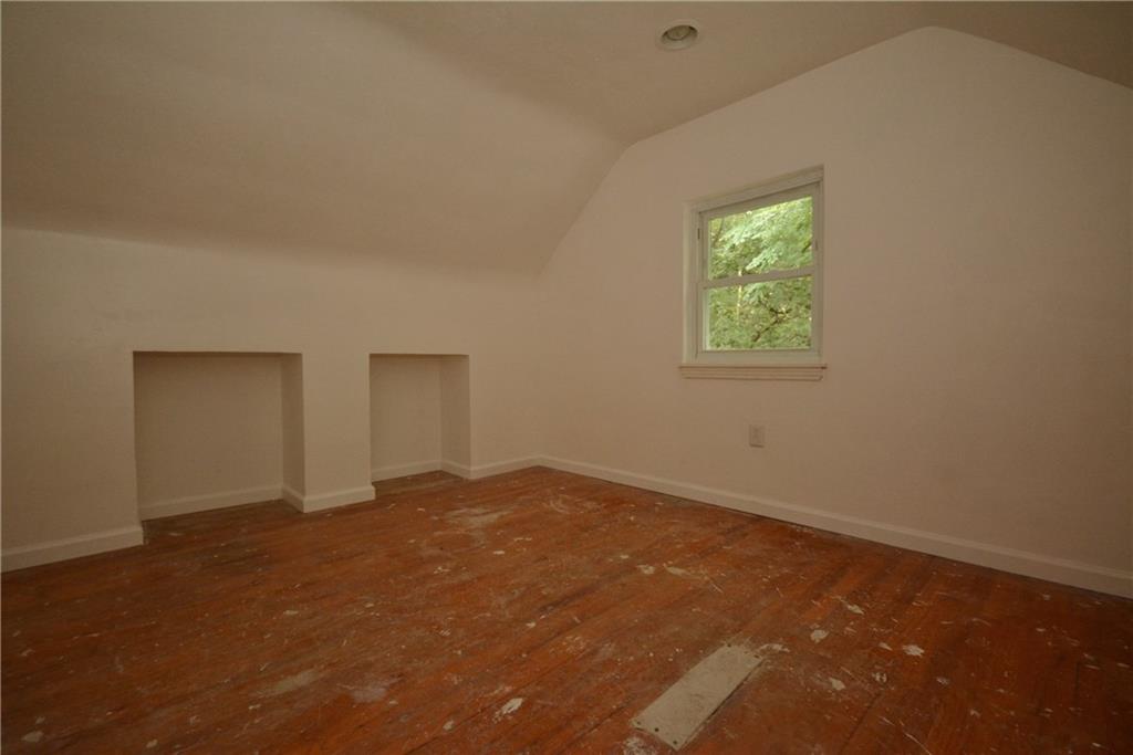 1106 Brinton Road Braddock Hills, PA 15221 - Photo 8 of 25 Gallery Image 8