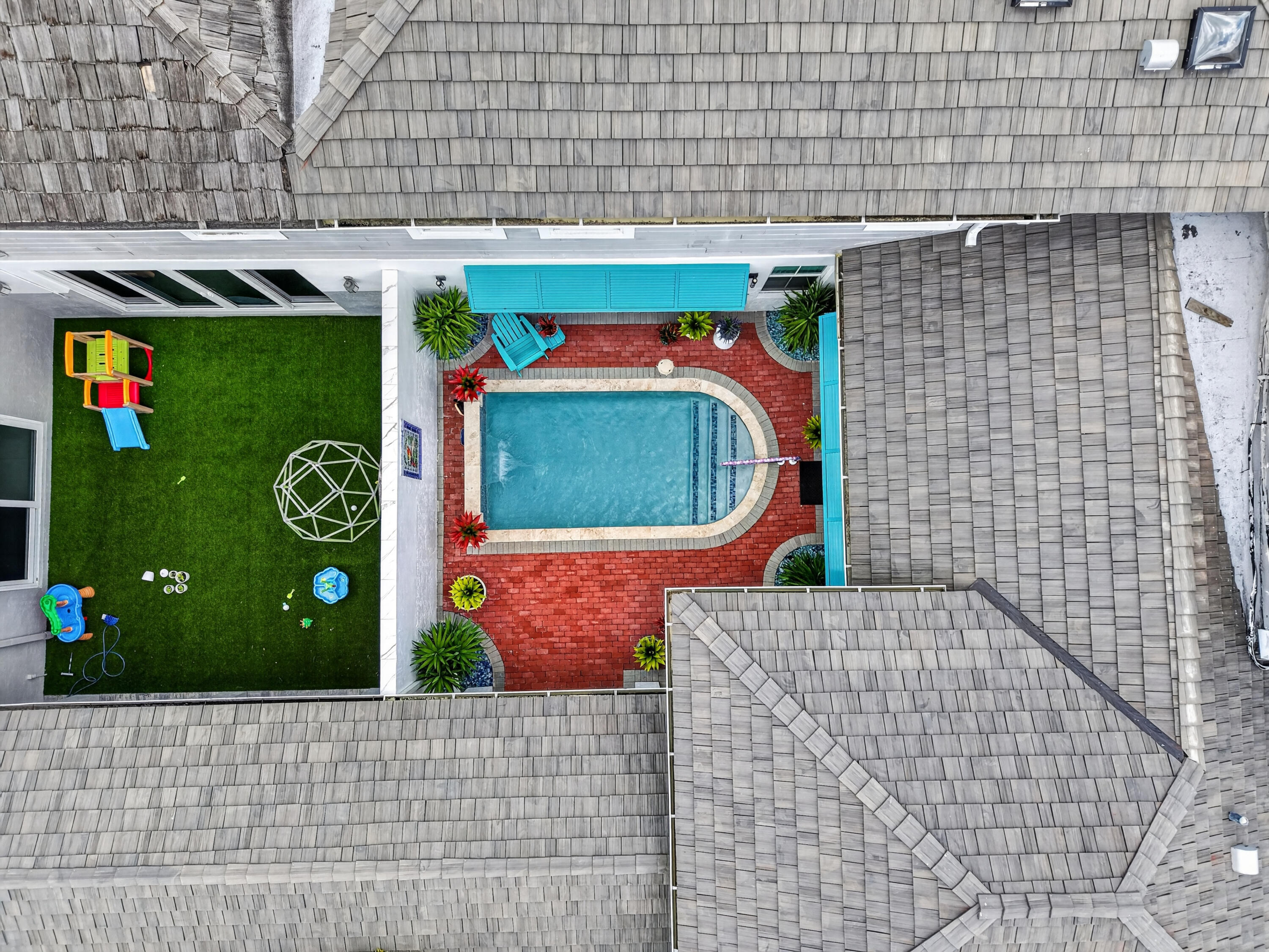 5656 Cambridge Boulevard Boca Raton, FL 33496 - Photo 57 of 131 Courtyard