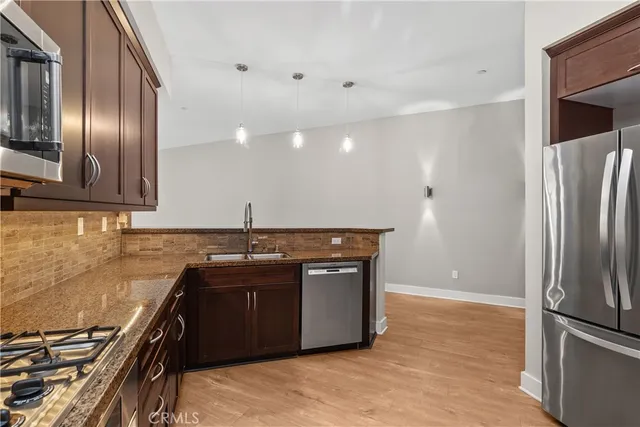 $595,000 | 395 East 4th Street, Unit 25, Long Beach, CA 90802