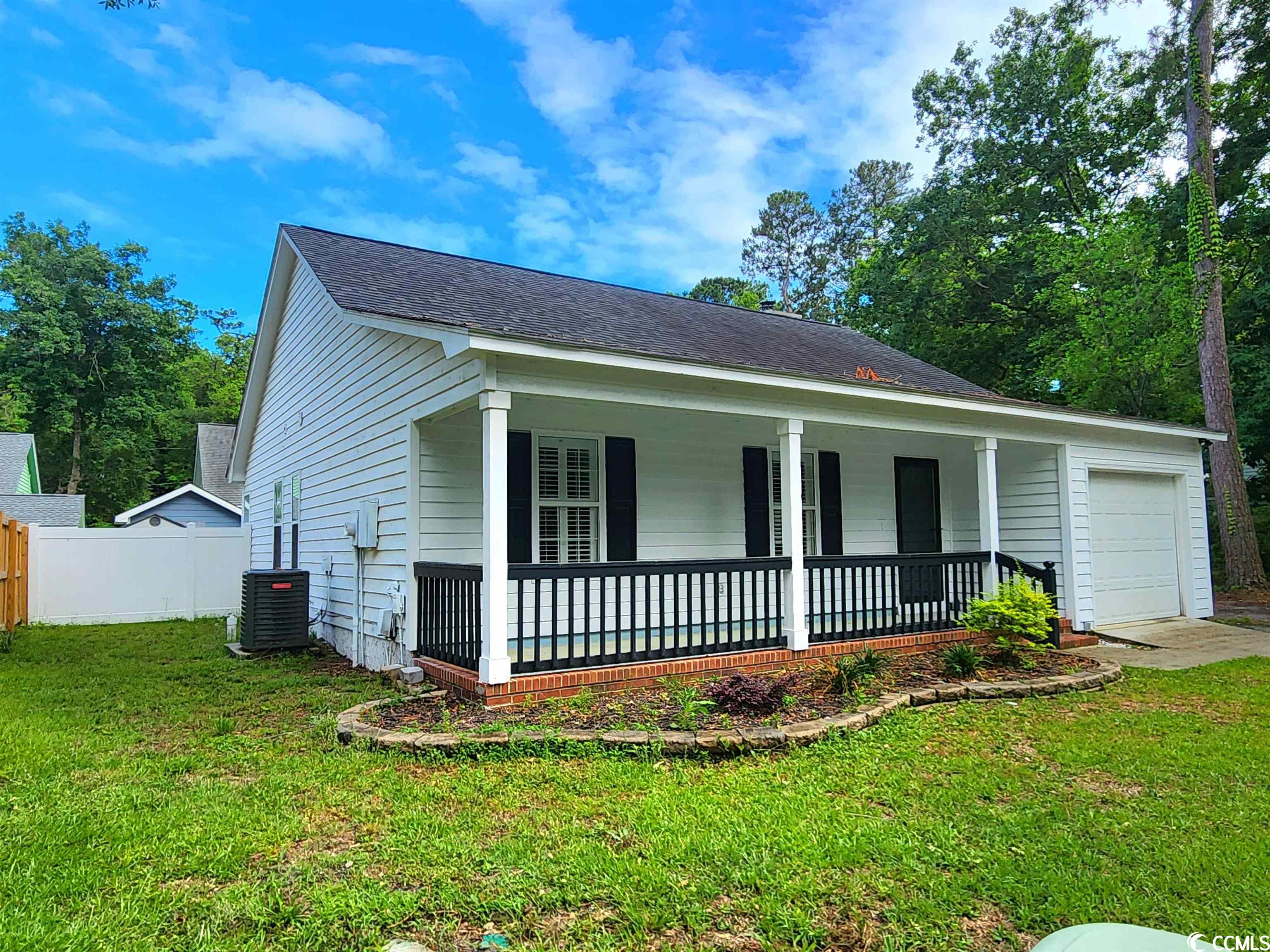 4243 Brook Drive Murrells Inlet, SC 29576 - Photo 2 of 28