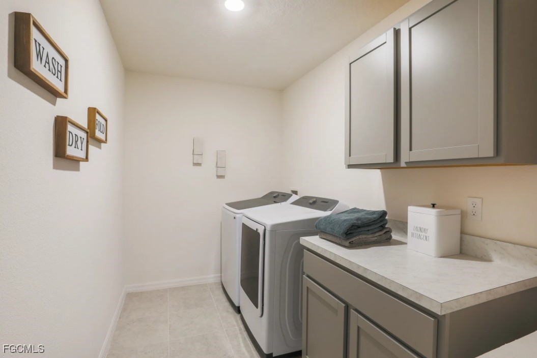 3505 32nd Street Southwest Lehigh Acres, FL 33976 - Photo 11 of 11 a utility room with dryer and washer