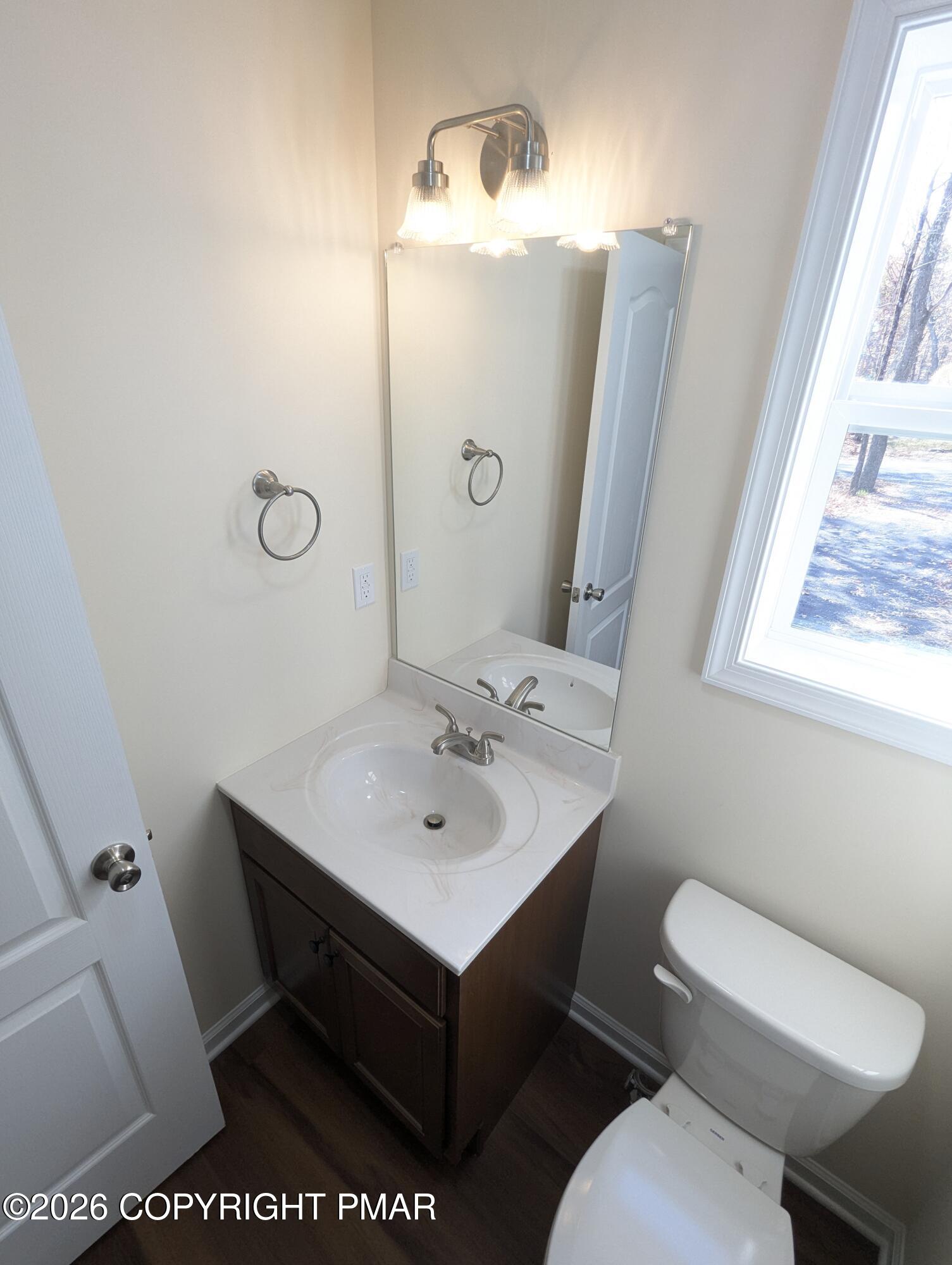 5728 Decker Road Bushkill, PA 18324 - Photo 17 of 19 PXL_20251024_161534014