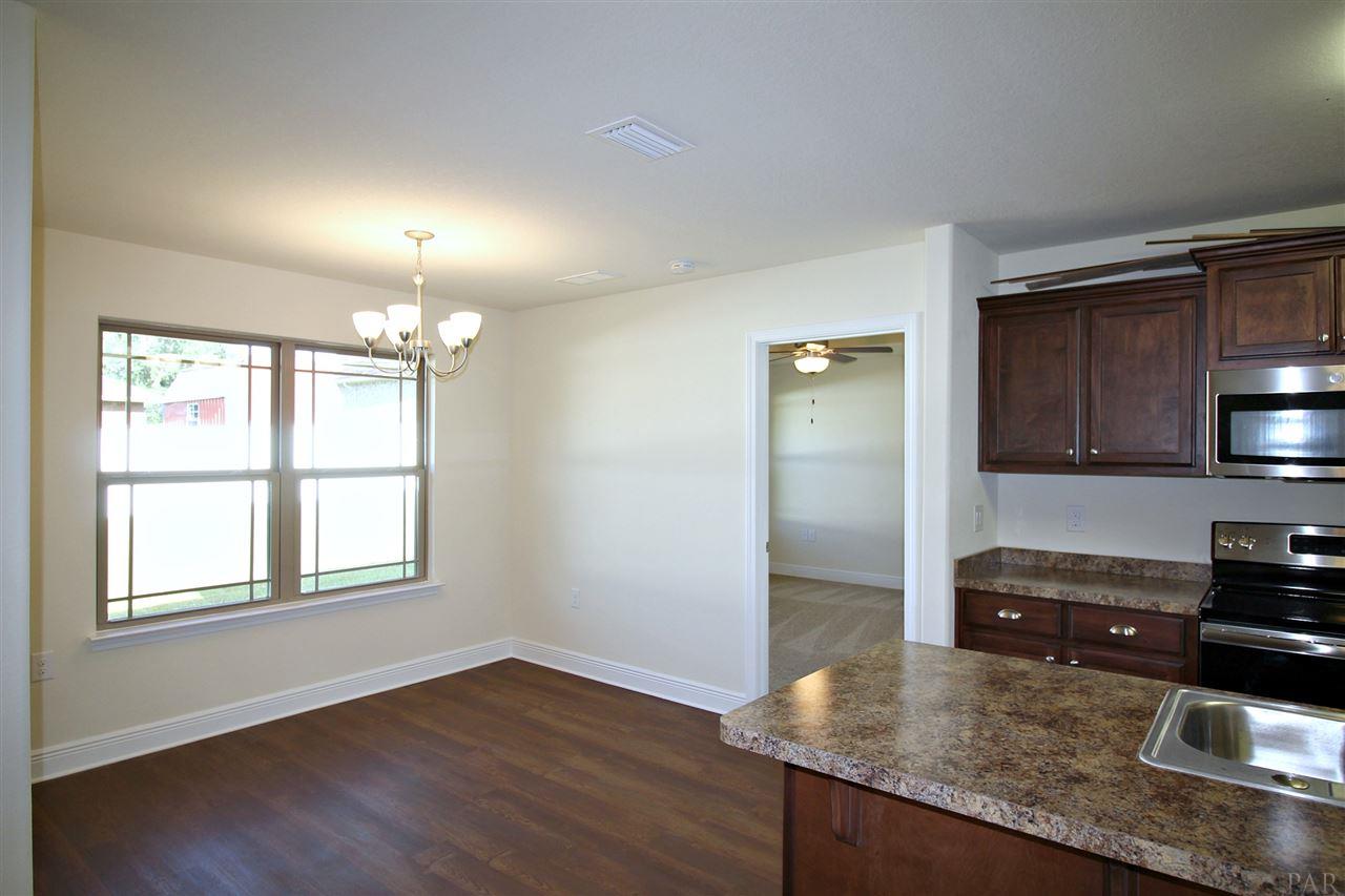 4502 Fort Sumter Road Milton, FL 32583 - Photo 7 of 22 Gallery Image 7