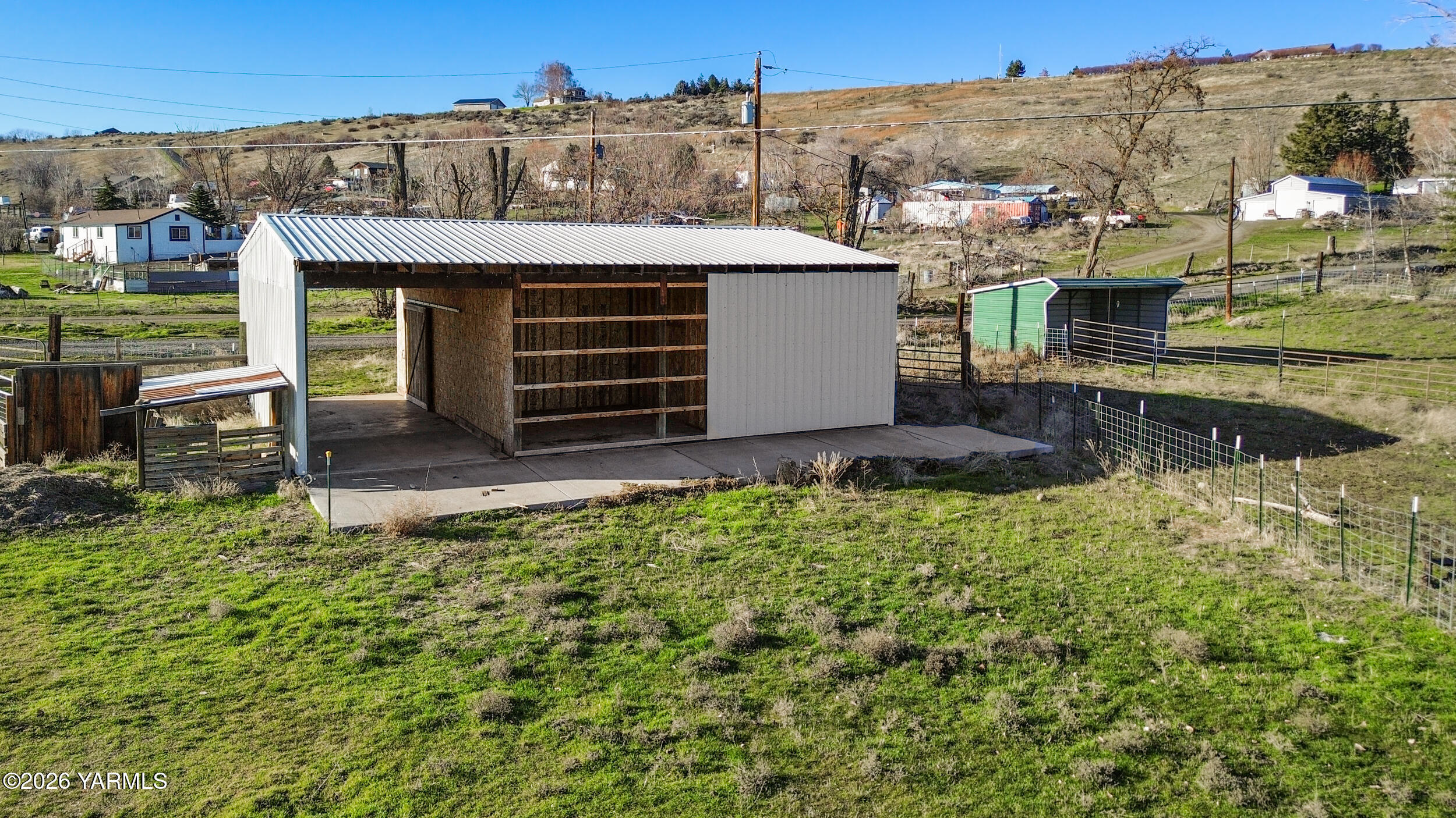 14929 Cottonwood Canyon Road Yakima, WA 98908 - Photo 50 of 55 a front view of a house with a yard