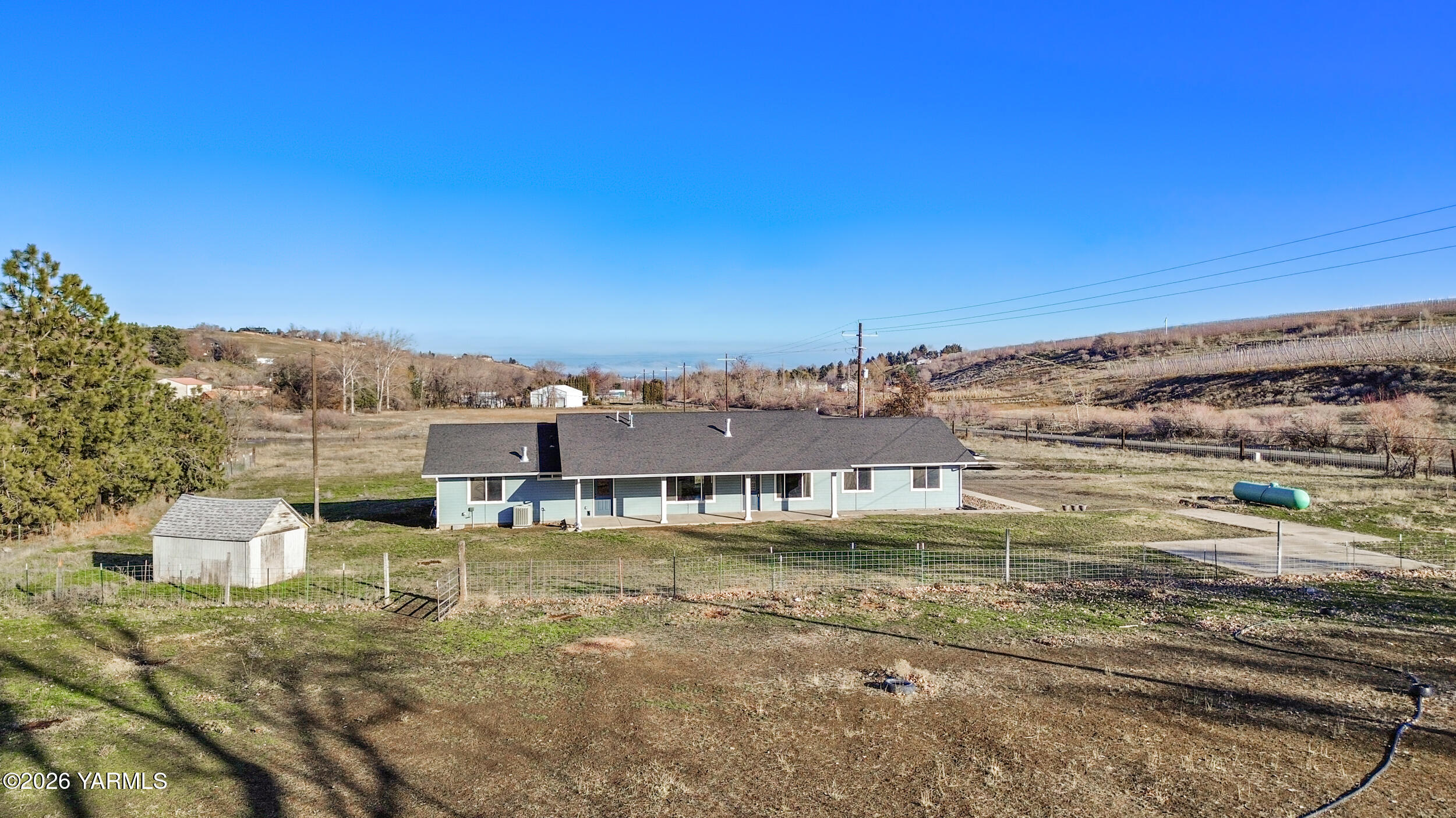 14929 Cottonwood Canyon Road Yakima, WA 98908 - Photo 55 of 55 a view of houses with sky view