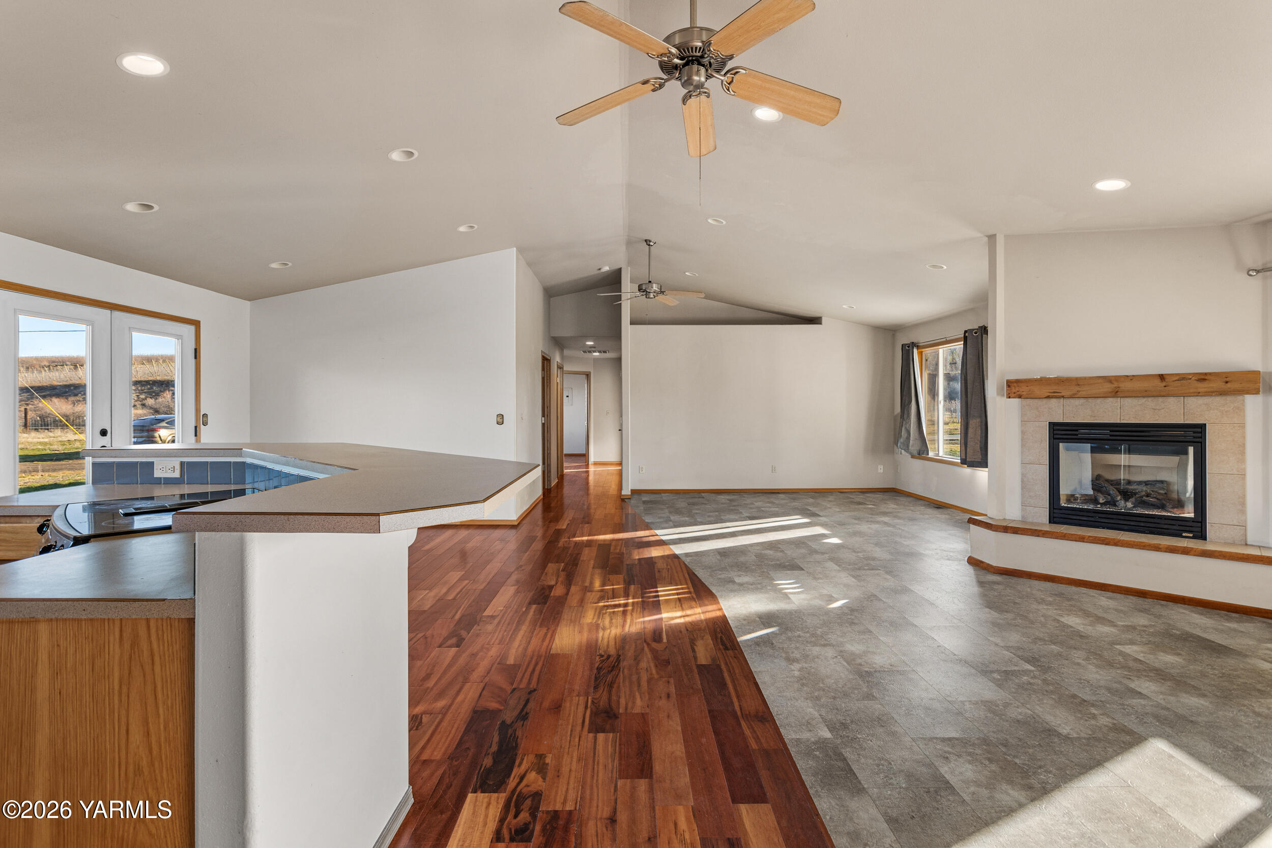 14929 Cottonwood Canyon Road Yakima, WA 98908 - Photo 8 of 55 14929Cotton_11