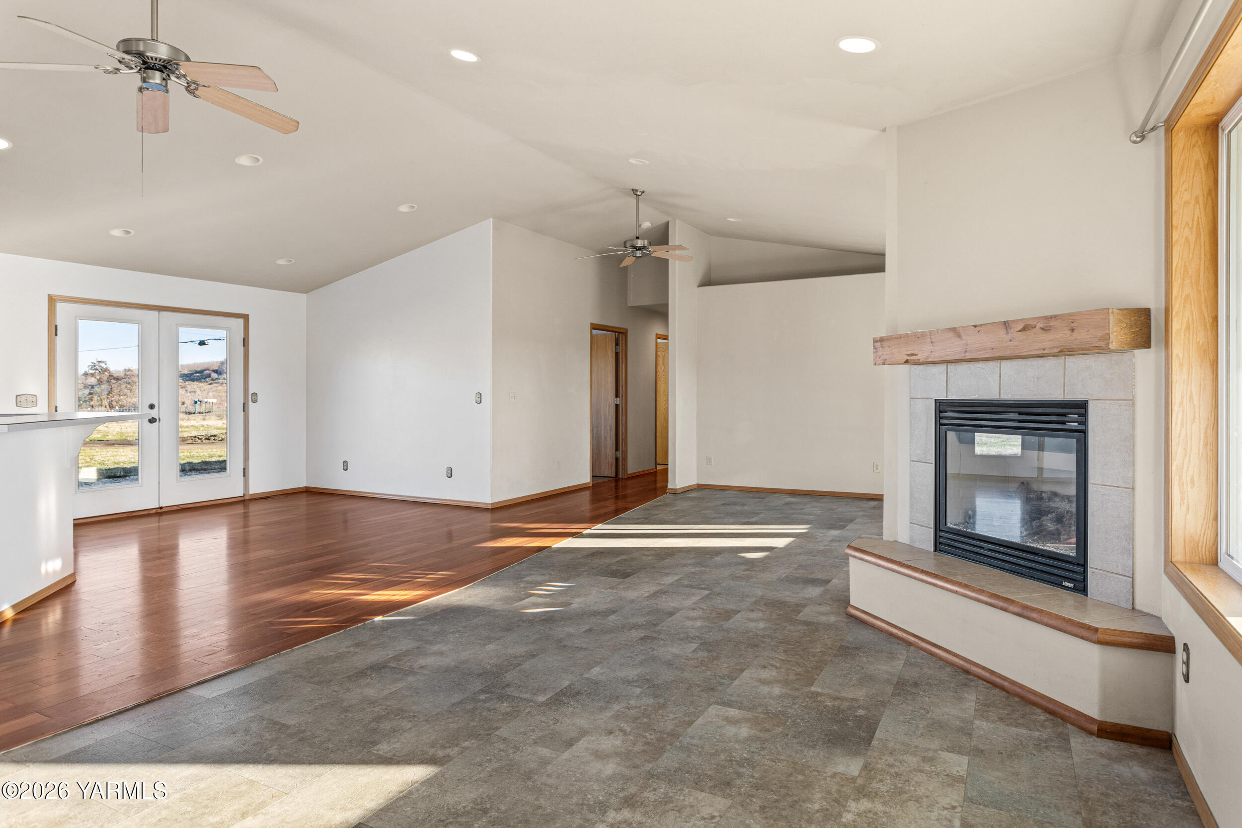 14929 Cottonwood Canyon Road Yakima, WA 98908 - Photo 9 of 55 14929Cotton_12