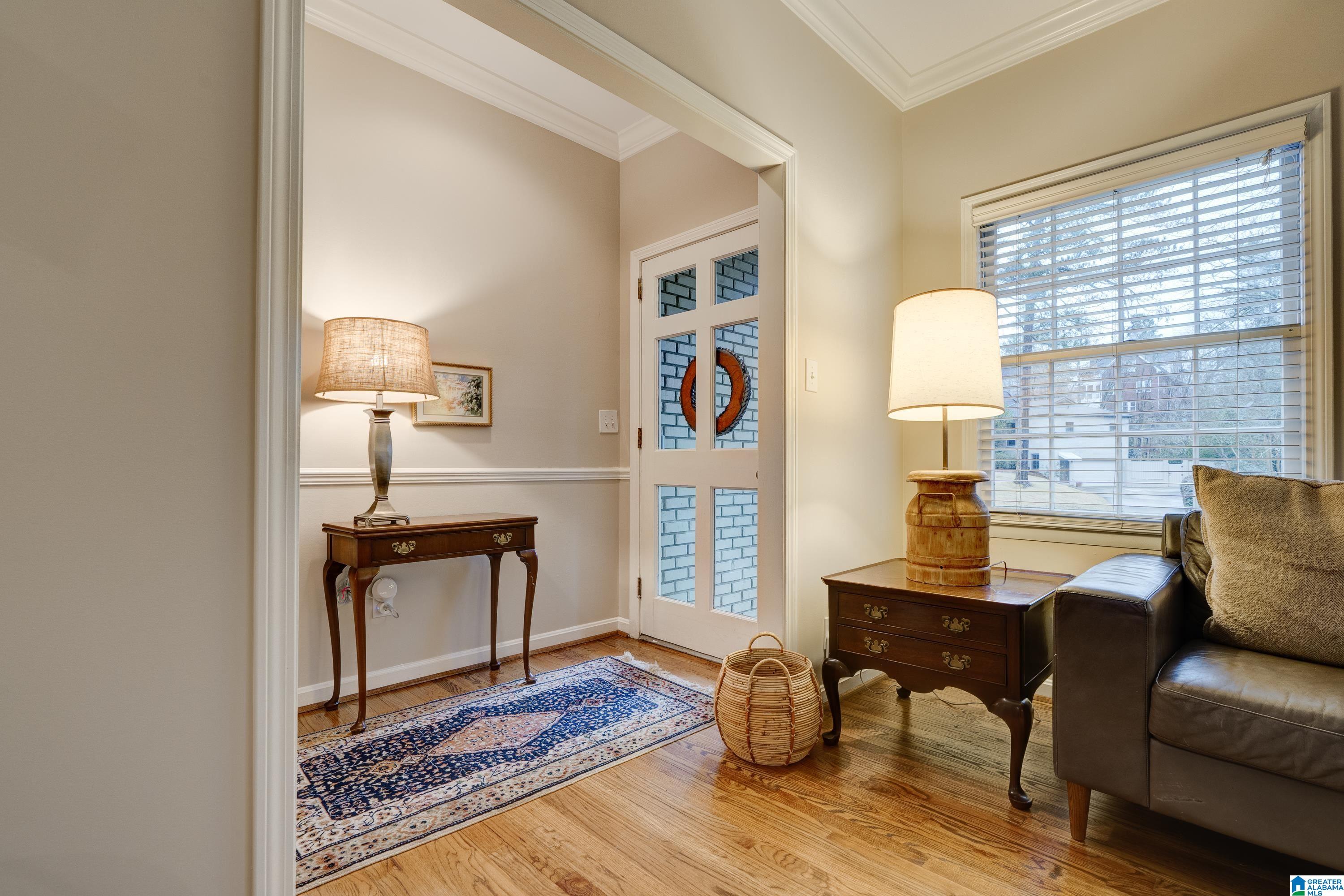 1810 Kensington Road Birmingham, AL 35209 - Photo 4 of 49