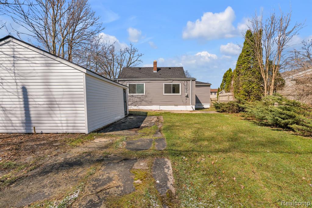 6243 Hunt Street Romulus, MI 48174 - Photo 6 of 30