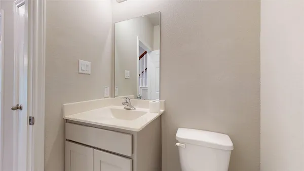 $235,000 | 519 Dr. Martin Luther King Jr. Dr., La Porte, TX 77571