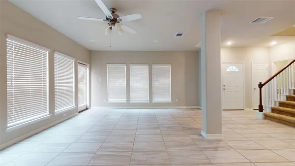 $235,000 | 519 Dr. Martin Luther King Jr. Dr., La Porte, TX 77571