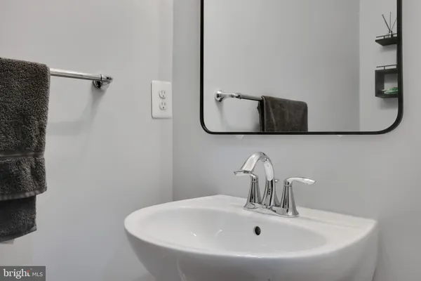 $3,300 | 7524 Briargrove Lane, Glen Burnie, MD 21060