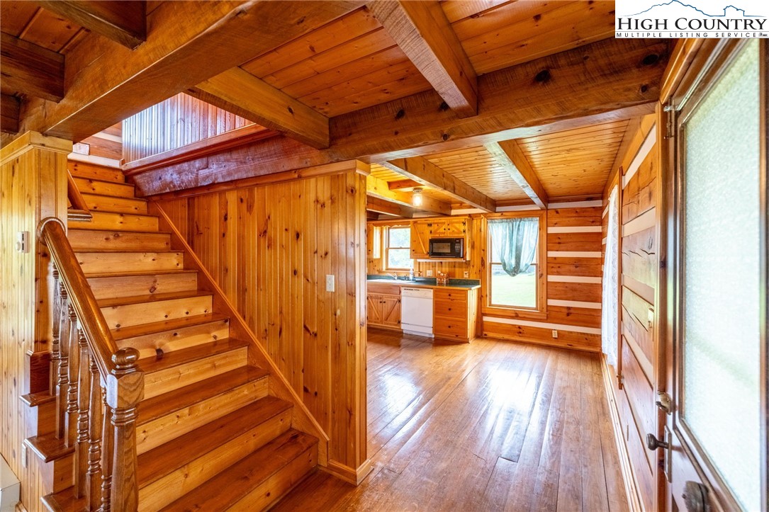 45 Bailey Road Ennice, NC 28623 - Photo 9 of 48 a view of entryway with wooden floor
