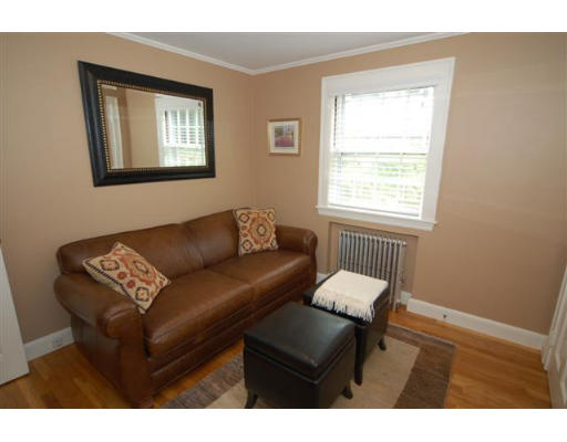 90 Richfield Road Arlington, MA 02474 - Photo 8 of 15 Gallery Image 8