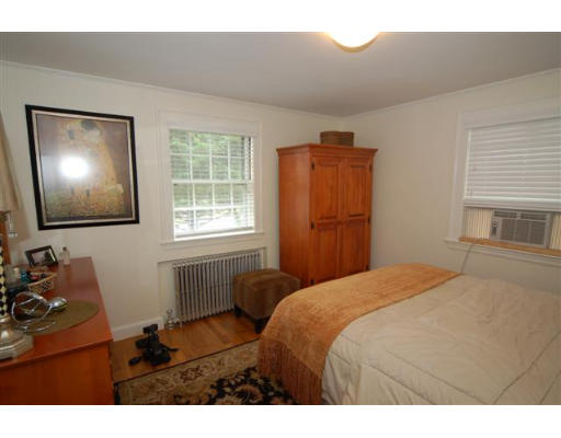 90 Richfield Road Arlington, MA 02474 - Photo 10 of 15 Gallery Image 10