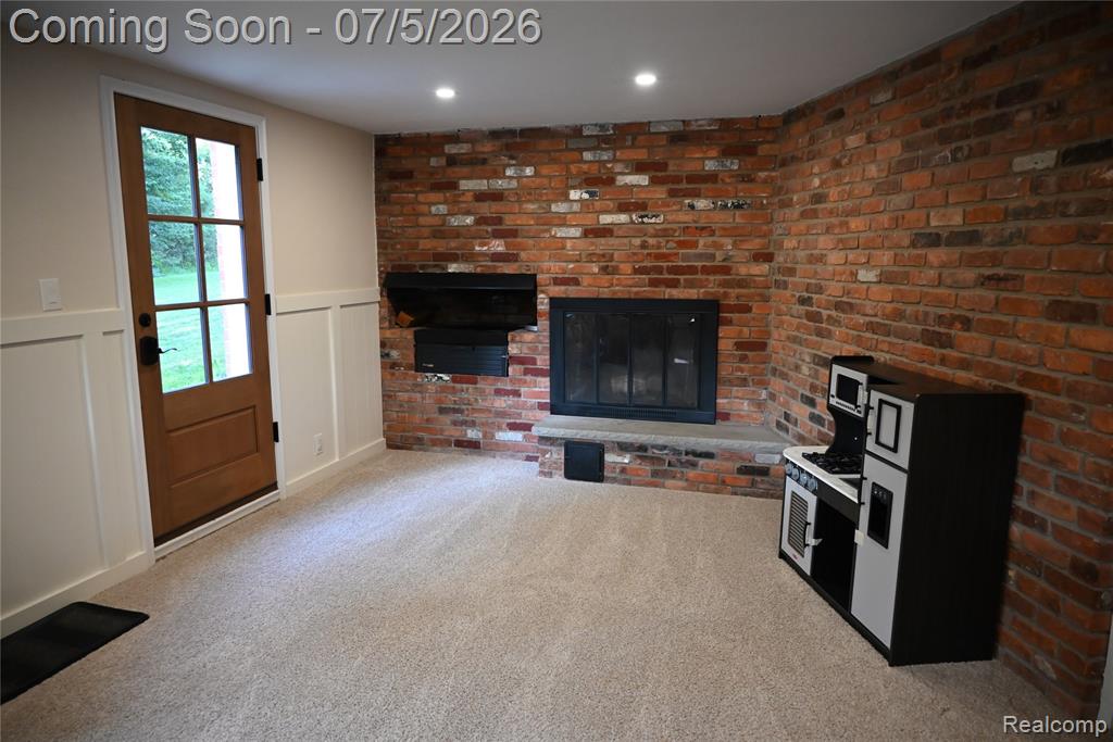 917 South Reading Road Bloomfield Hills, MI 48304 - Photo 17 of 41