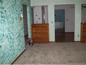638 Georgetown-Lanesville Road Georgetown, IN 47122 - Photo 5 of 24