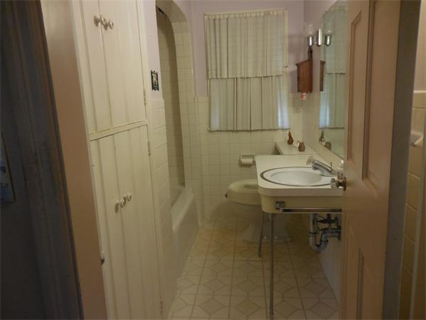 51 Pilgrim Road Springfield, MA 01118 - Photo 13 of 20 a bathroom with a sink and mirror