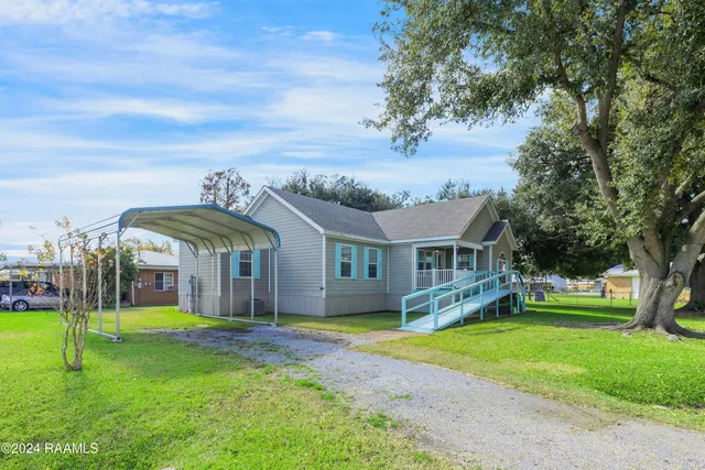$135,000 | 2505 North Curtis Drive, New Iberia, LA 70560