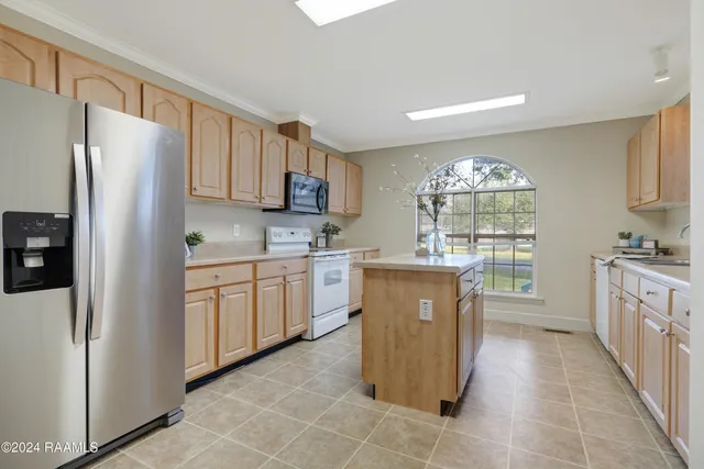 $135,000 | 2505 North Curtis Drive, New Iberia, LA 70560