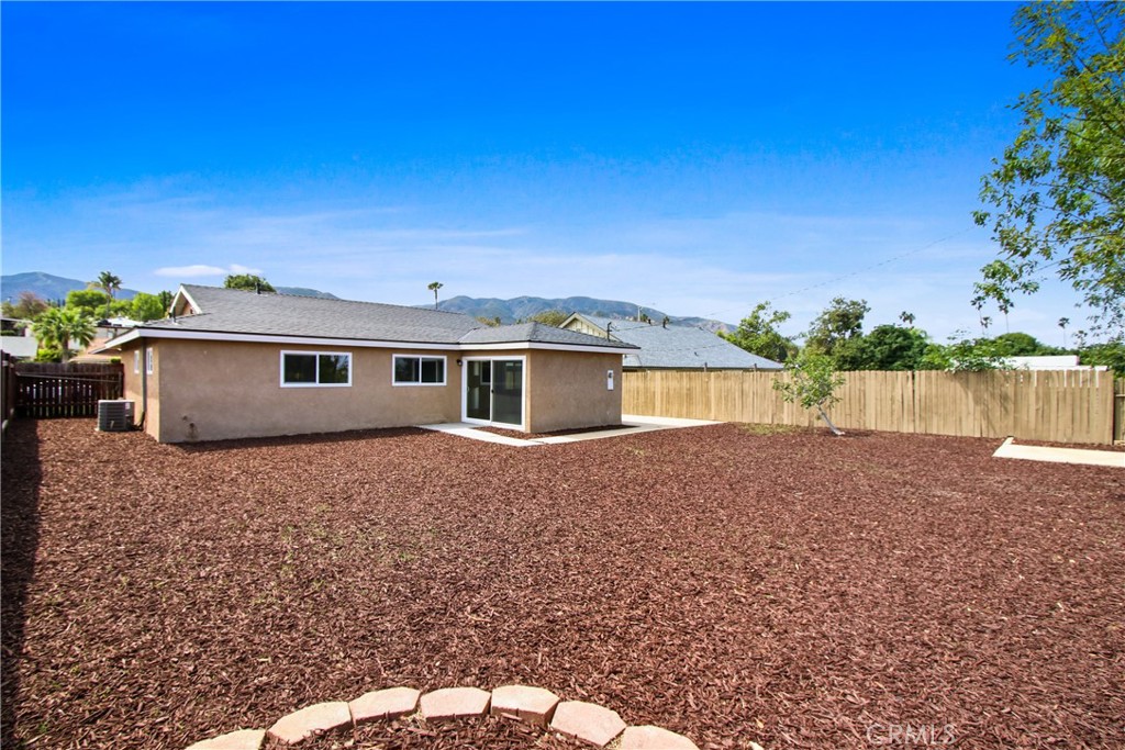 1683 Lark Lane Corona, CA 92882 - Photo 20 of 21