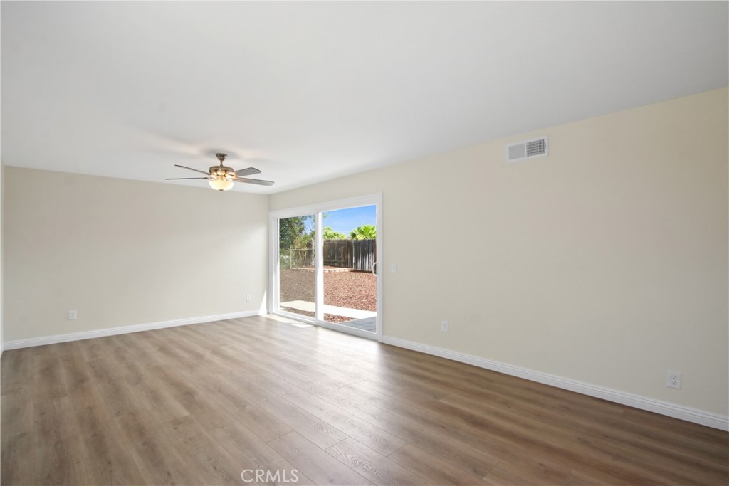 1683 Lark Lane Corona, CA 92882 - Photo 3 of 21