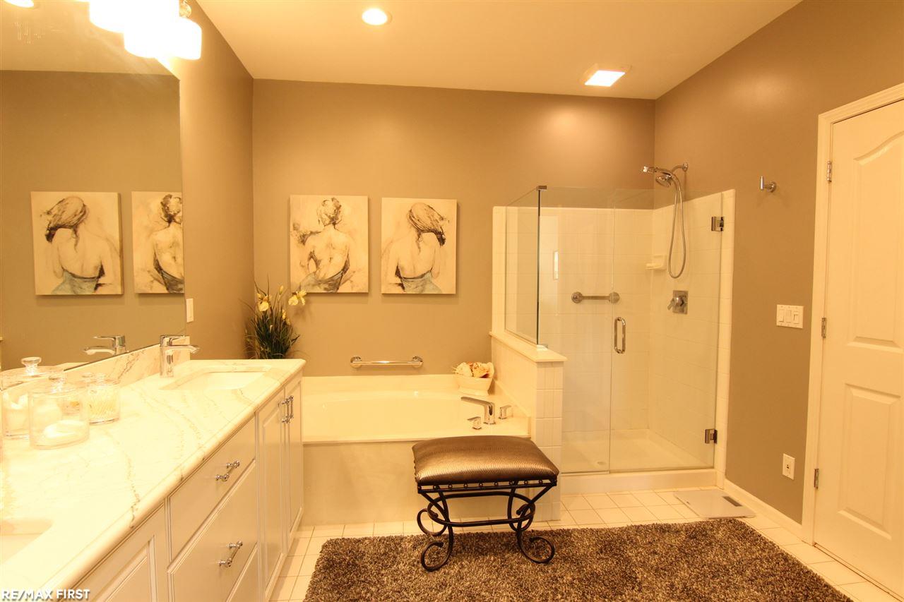1679 Maple Creek Court, Unit 97 Rochester, MI 48306 - Photo 21 of 32 Gallery Image 21